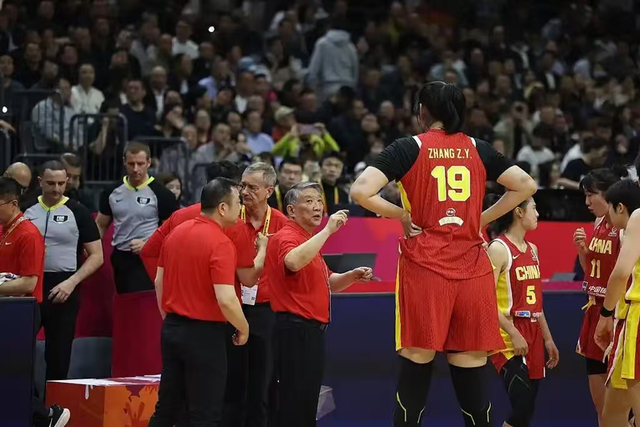 世界杯高清平台-世界级内线优势无从发挥，中国女篮被欧洲冠军上了一课|比利时|李月汝|比利时女篮|女篮世界杯|张子宇_新浪体育_新浪新闻