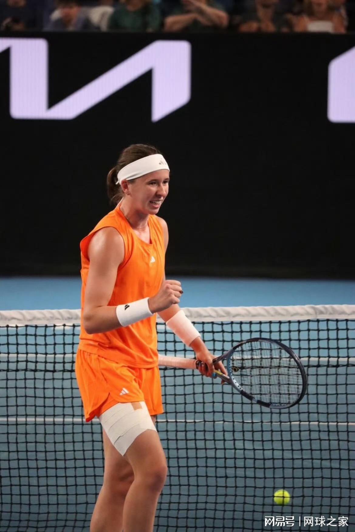 世界杯手机观看-19岁捷克黑马震撼澳网！本西奇成首位出局前十种子