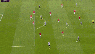 世界杯下载安装指南-半场多打1人遭绝杀！曼联1-2十人纽卡 近12轮首败 B费送点后助攻