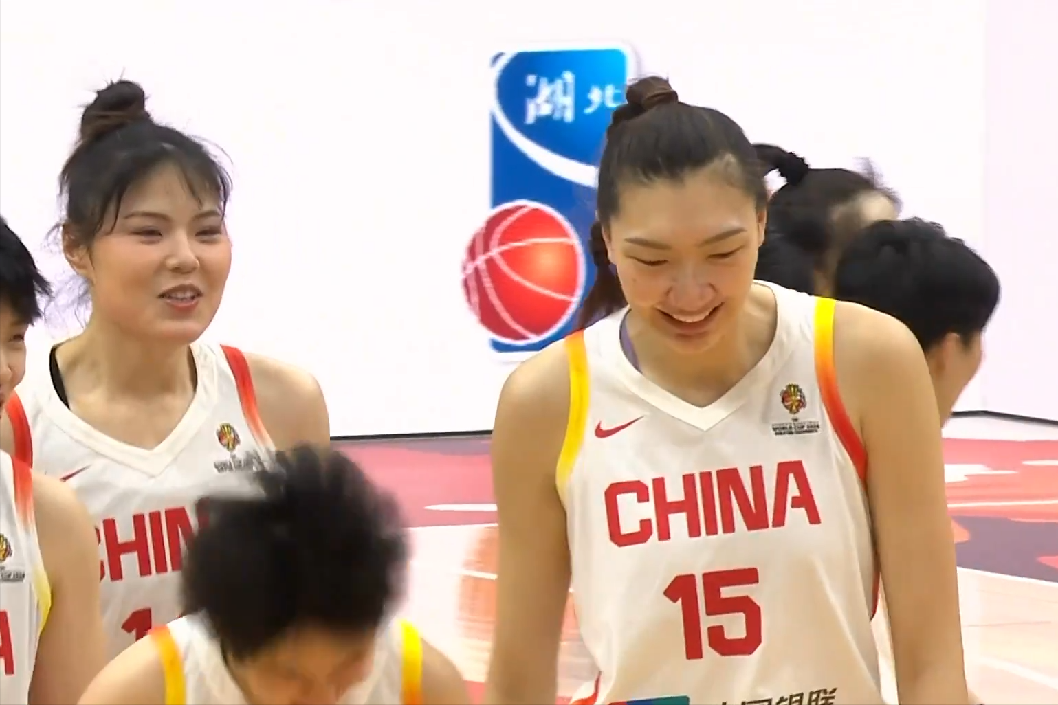 世界杯赛事直播官方app下载-中国女篮：李月汝21+11末节致胜，杨舒予14分助攻王，双塔奇效