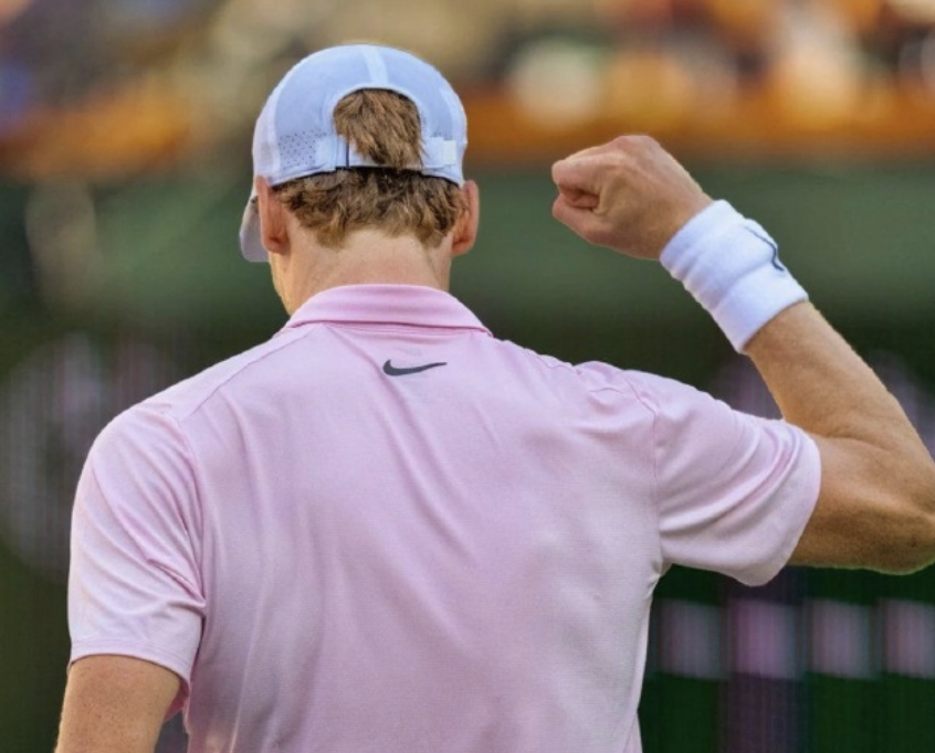 世界杯手机观看-2个抢七 24岁辛纳2-0夺生涯25冠+奖金759万 30岁梅德韦杰夫燃尽了