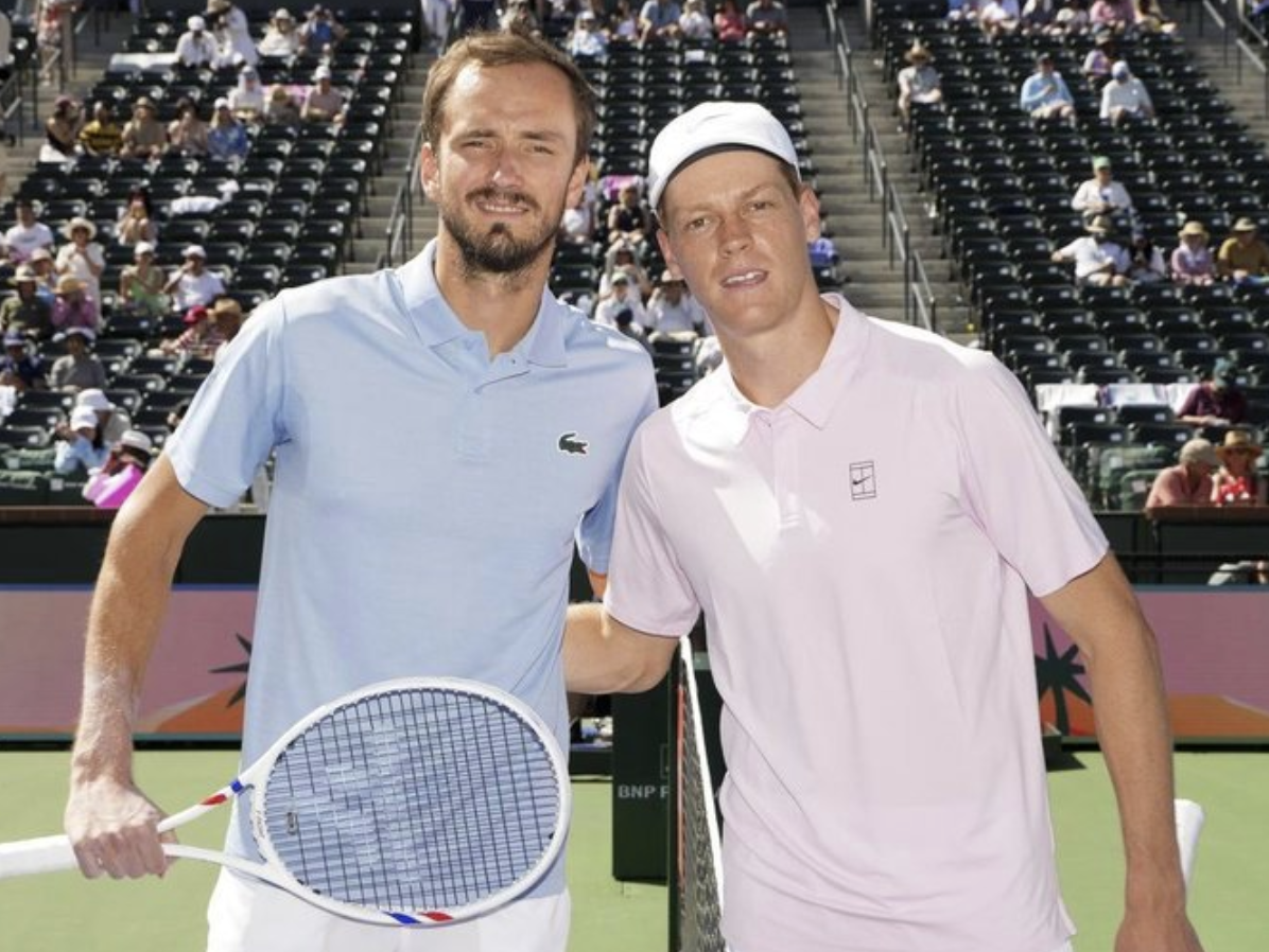 世界杯手机观看-2个抢七 24岁辛纳2-0夺生涯25冠+奖金759万 30岁梅德韦杰夫燃尽了